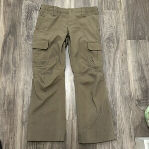 ⚡ Under Armour Women’s UA Storm Tactical Patrol Cargo Pants